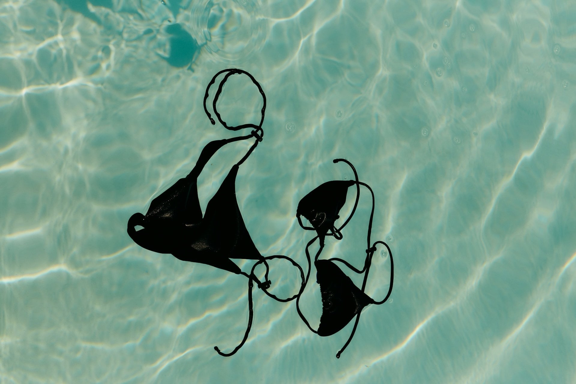 Get Hot and Steamy This Summer With Our Seasonal Sex Guide - ONE®